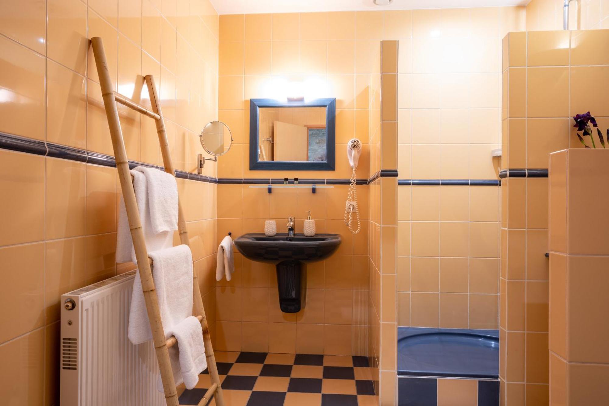 Bed and Breakfast La Dominotte Demigny Zimmer foto