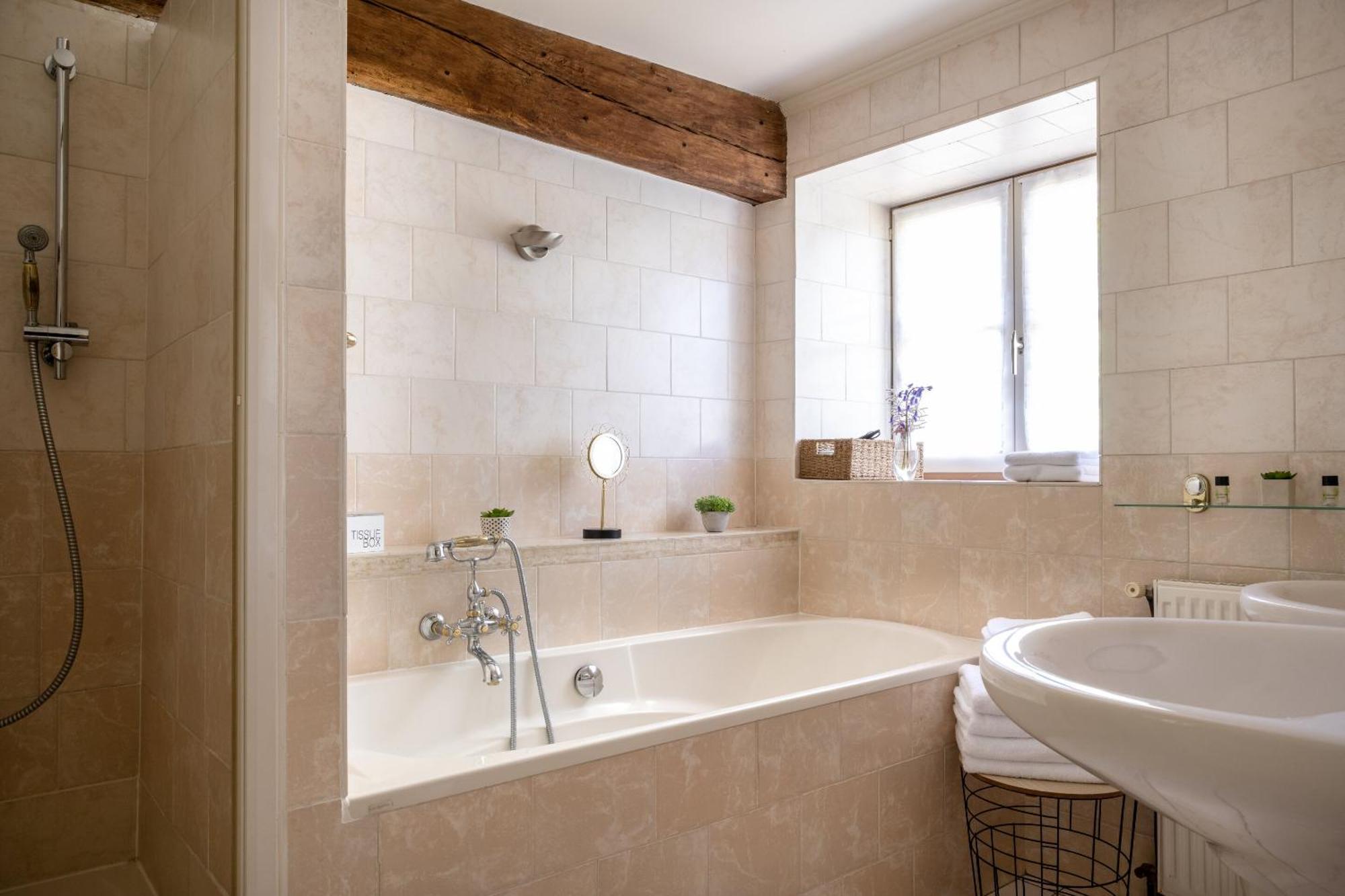 Bed and Breakfast La Dominotte Demigny Zimmer foto