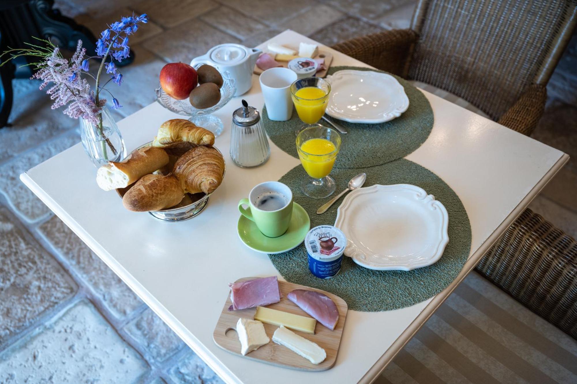 Bed and Breakfast La Dominotte Demigny Exterior foto
